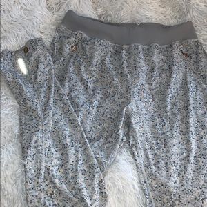 Lululemon joggers